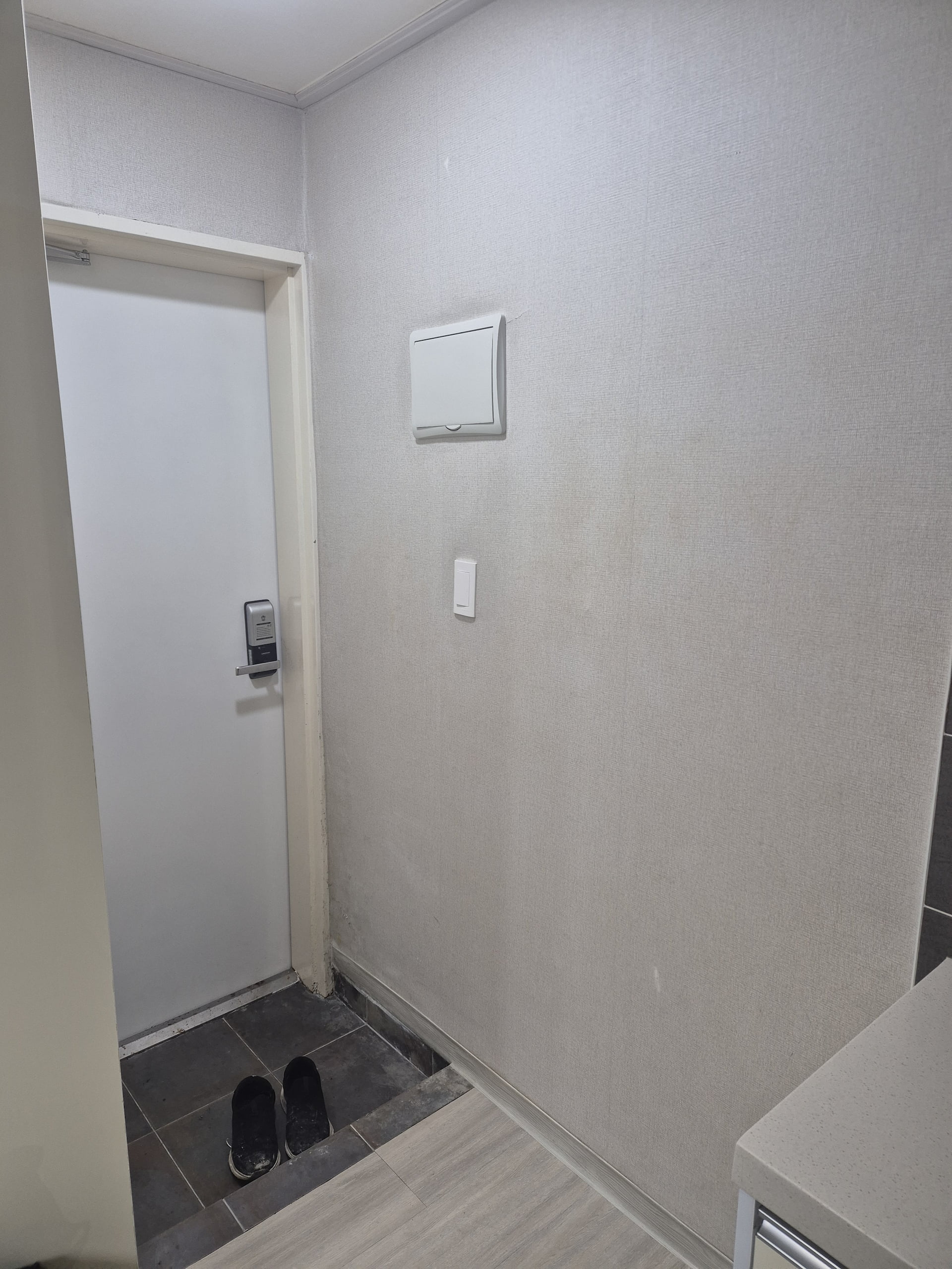 김포 장기동 원룸 도배 시공 — 합지