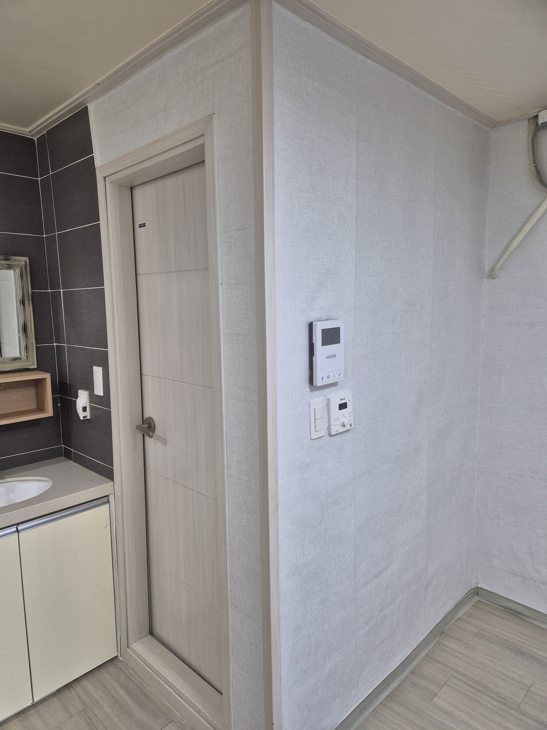 김포 장기동 원룸 도배 시공 — 합지